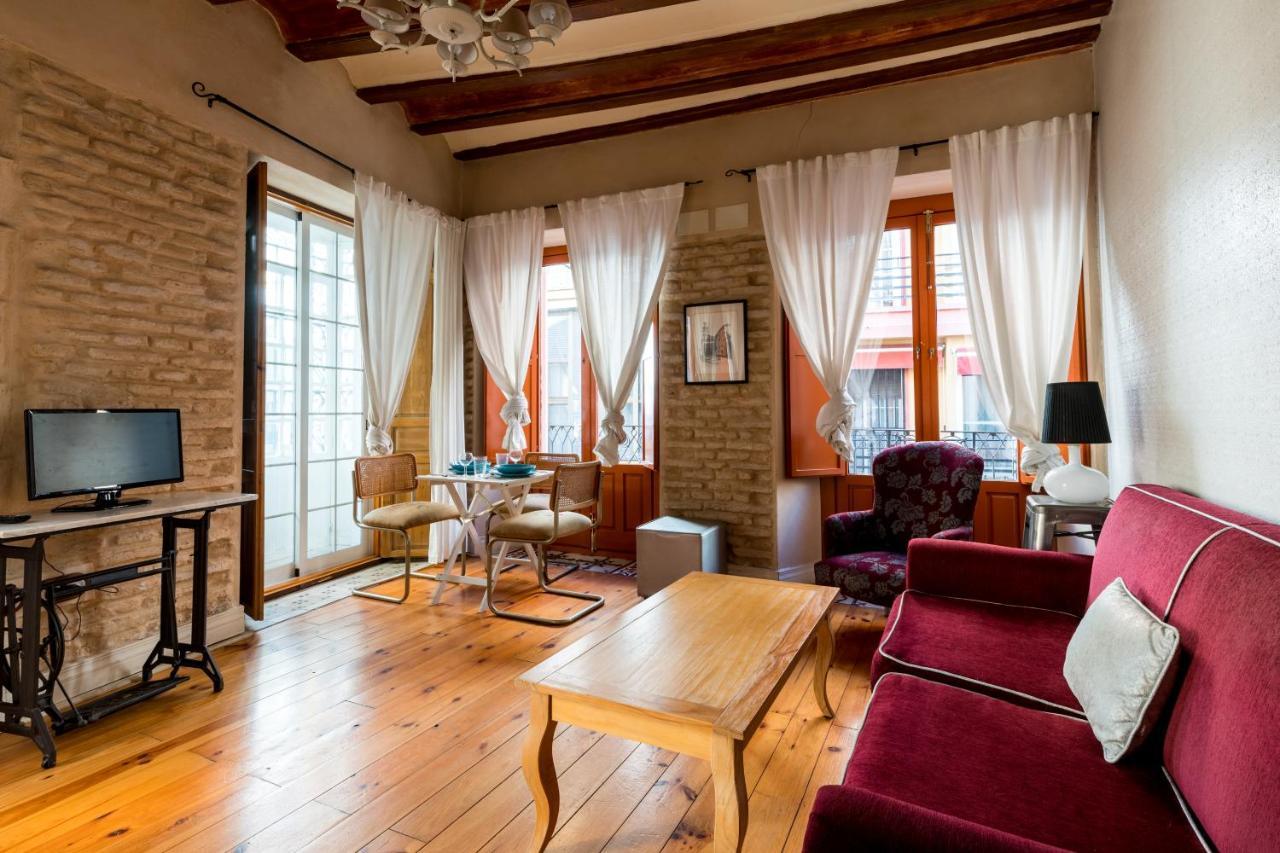Alameda Suites Apartments Seville Ngoại thất bức ảnh